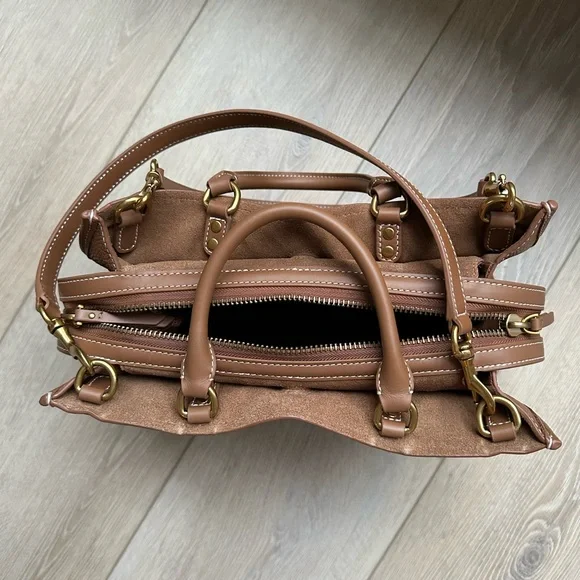 QUINCE Italian Leather Cognac Medium Convertible Satchel Bag - Picture 10 of 13